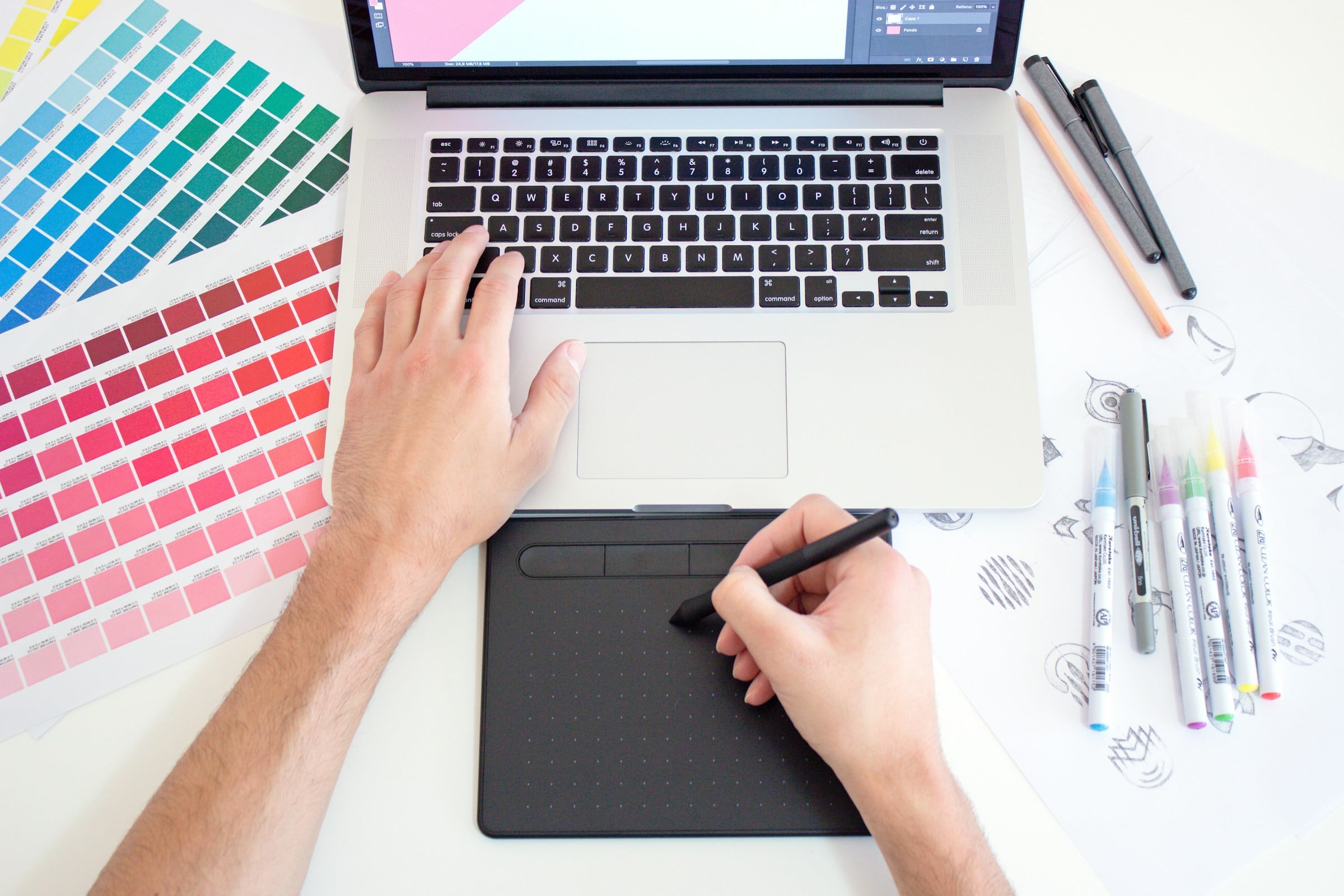 GRAPHIC DESIGNING
